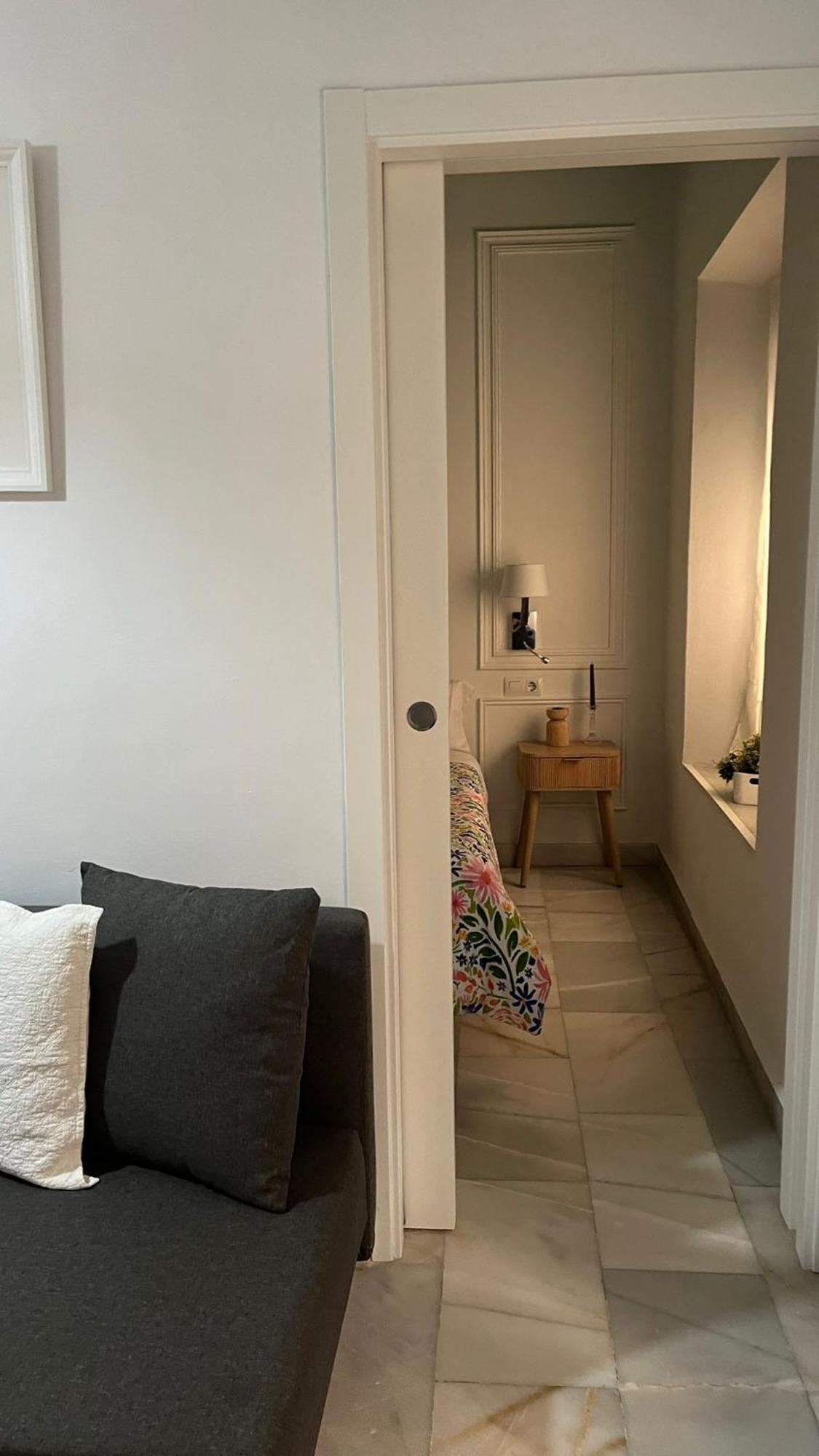 Apartamento En Casco Antiguo - Plaza De La Gavidia Séville Extérieur photo